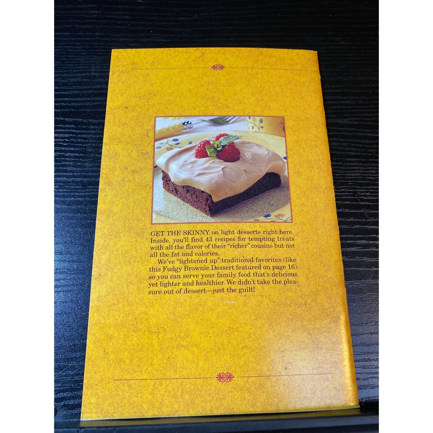 Taste of Home Light Desserts Recipe 2001 Cookbook Booklet