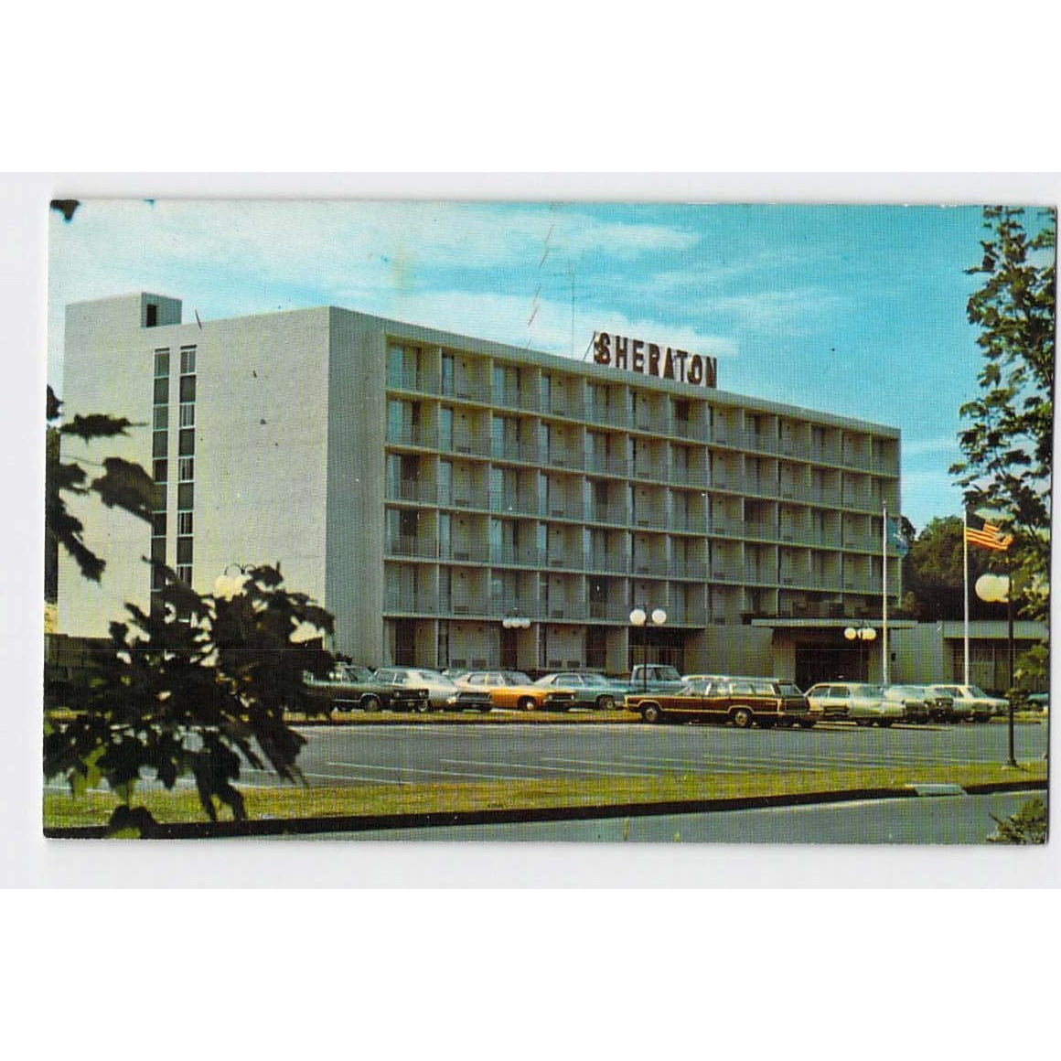 Norwich CT Connecticut Sheraton Motor Inn Chrome Postcard Unused